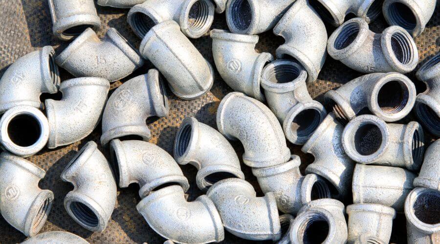 Professional metal roof installation in El Paso, AR